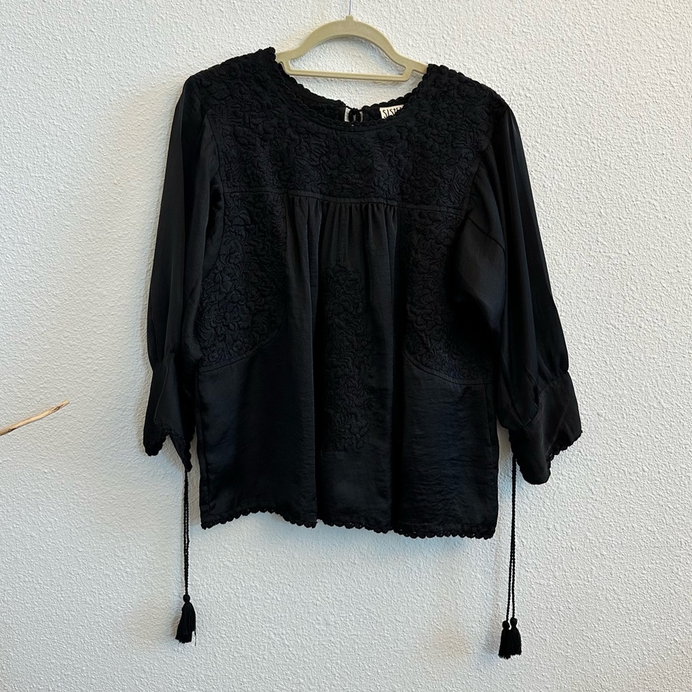 Sister Mary Embroidered 3/4 Sleeve Blouse